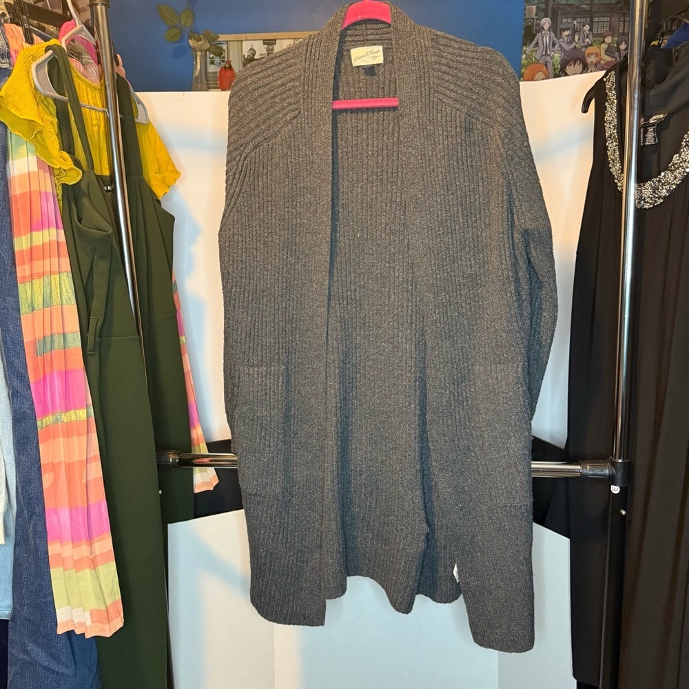 Universal Thread size small Charcoal Gray Chunky Knit Cardigan with Pockets